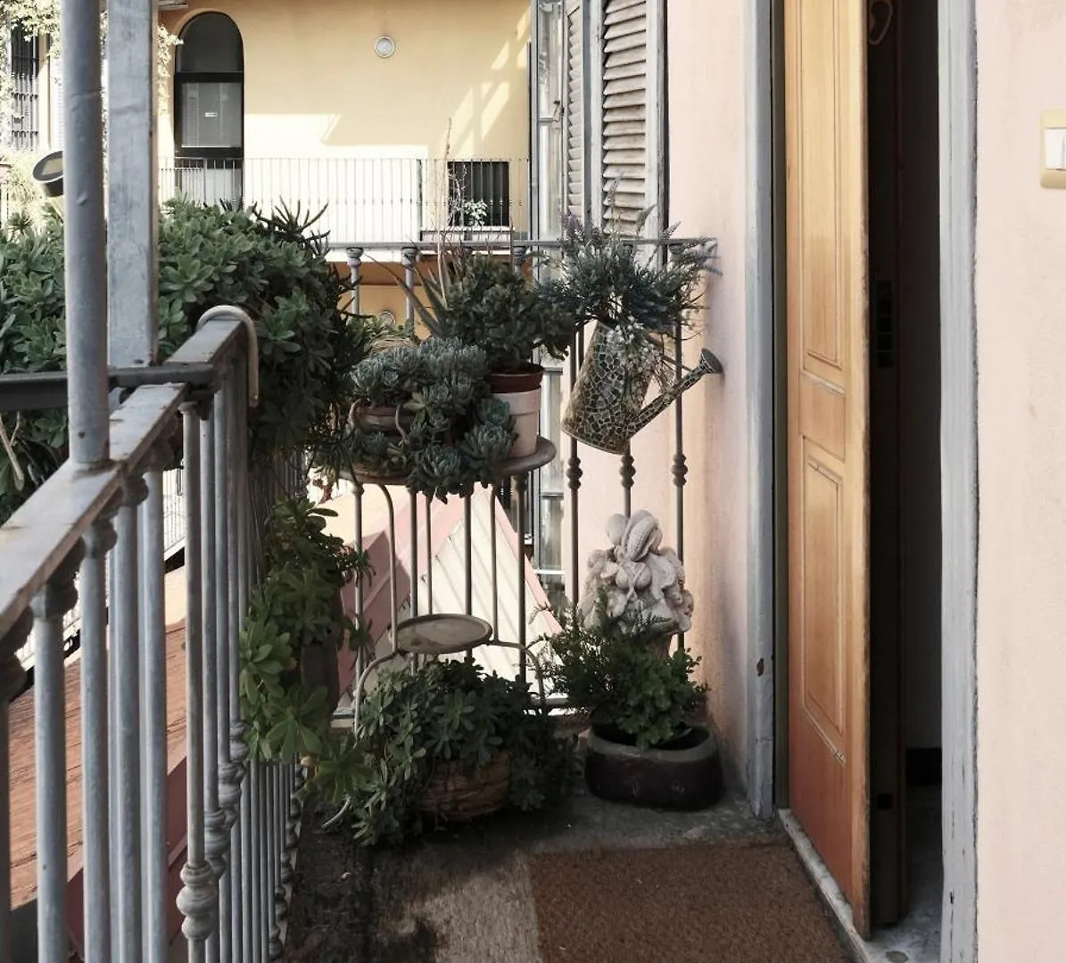 Comecasa Da Chiaretta Milán Apartmán